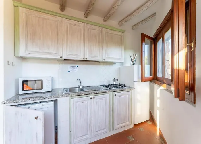 Chic Antonina One Bedroom No2172 Daire Marinella (Sardinia)