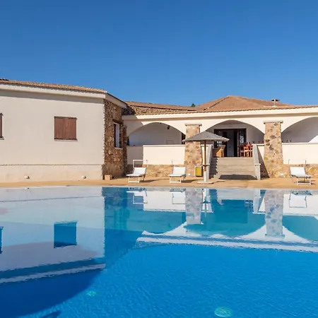 Chic Antonina One Bedroom No2172 Apartament *